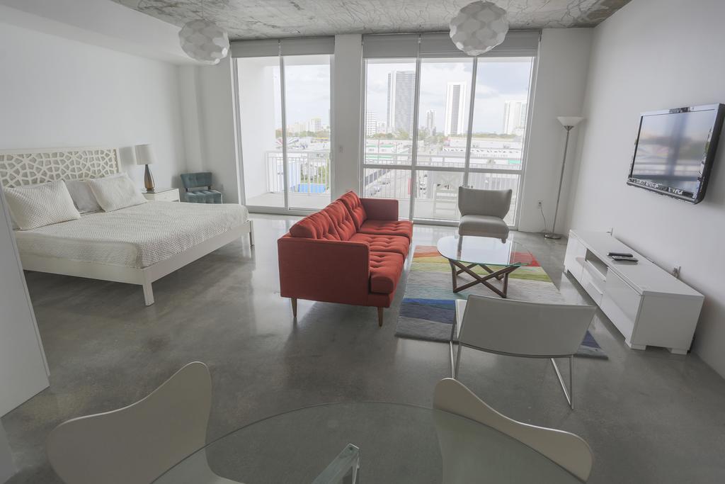 Real Living Hotel Residence Μαϊάμι Εξωτερικό φωτογραφία
